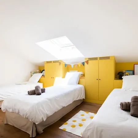 Antine For 13 People, Heated Pool, Within Walking Distance