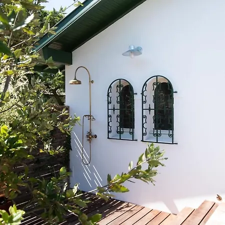וילה Antine For 13 People, Heated Pool, Within Walking Distance לבן